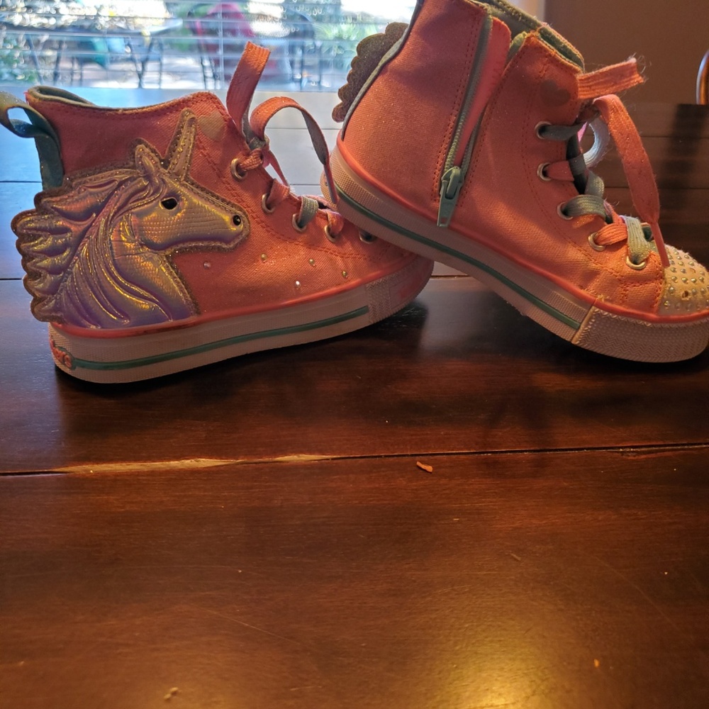 Sketchers light up shoes